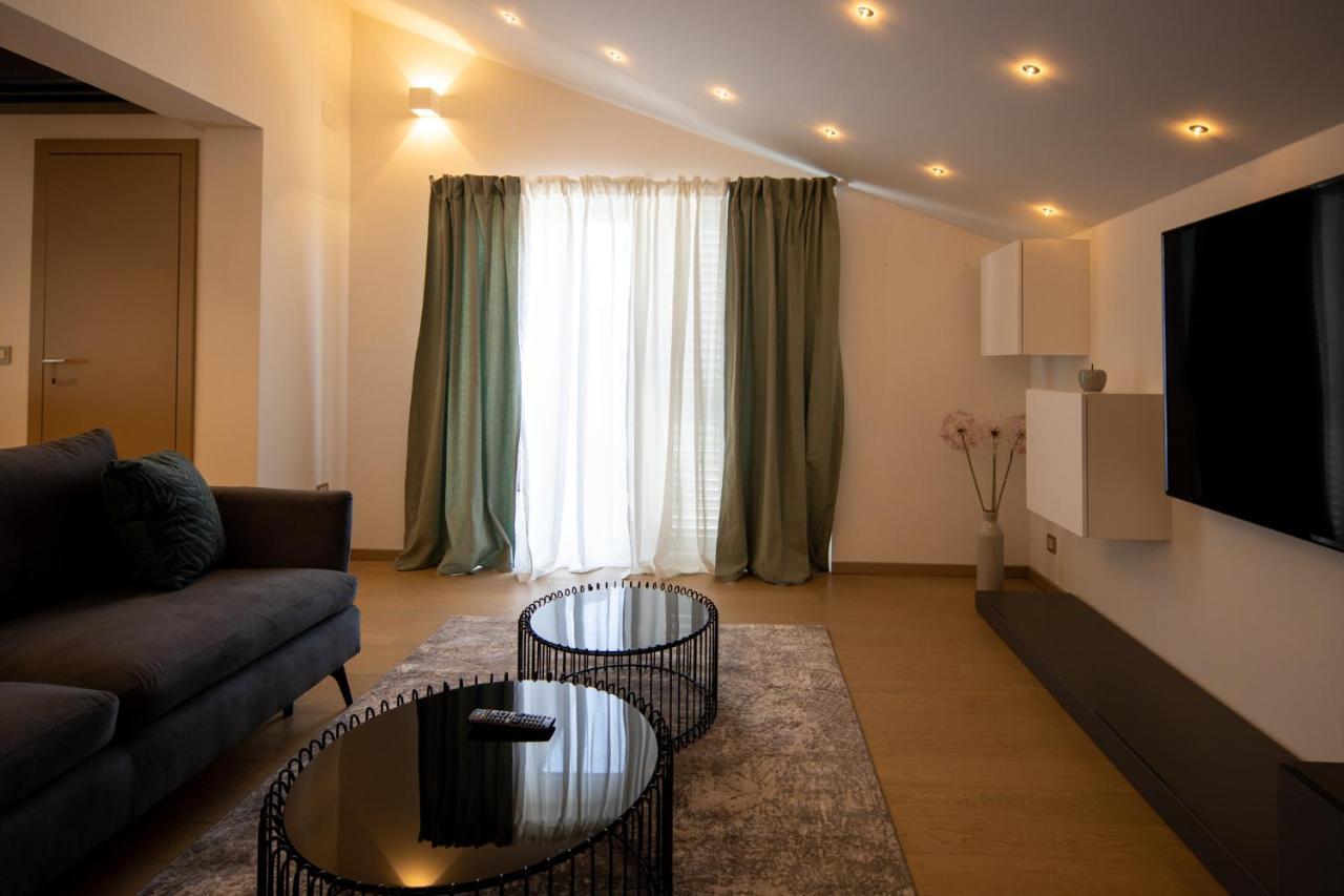 Lumaja Luxury Apartman بيوغْغاد نا موغو المظهر الخارجي الصورة