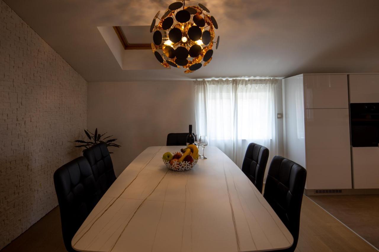 Lumaja Luxury Apartman بيوغْغاد نا موغو المظهر الخارجي الصورة