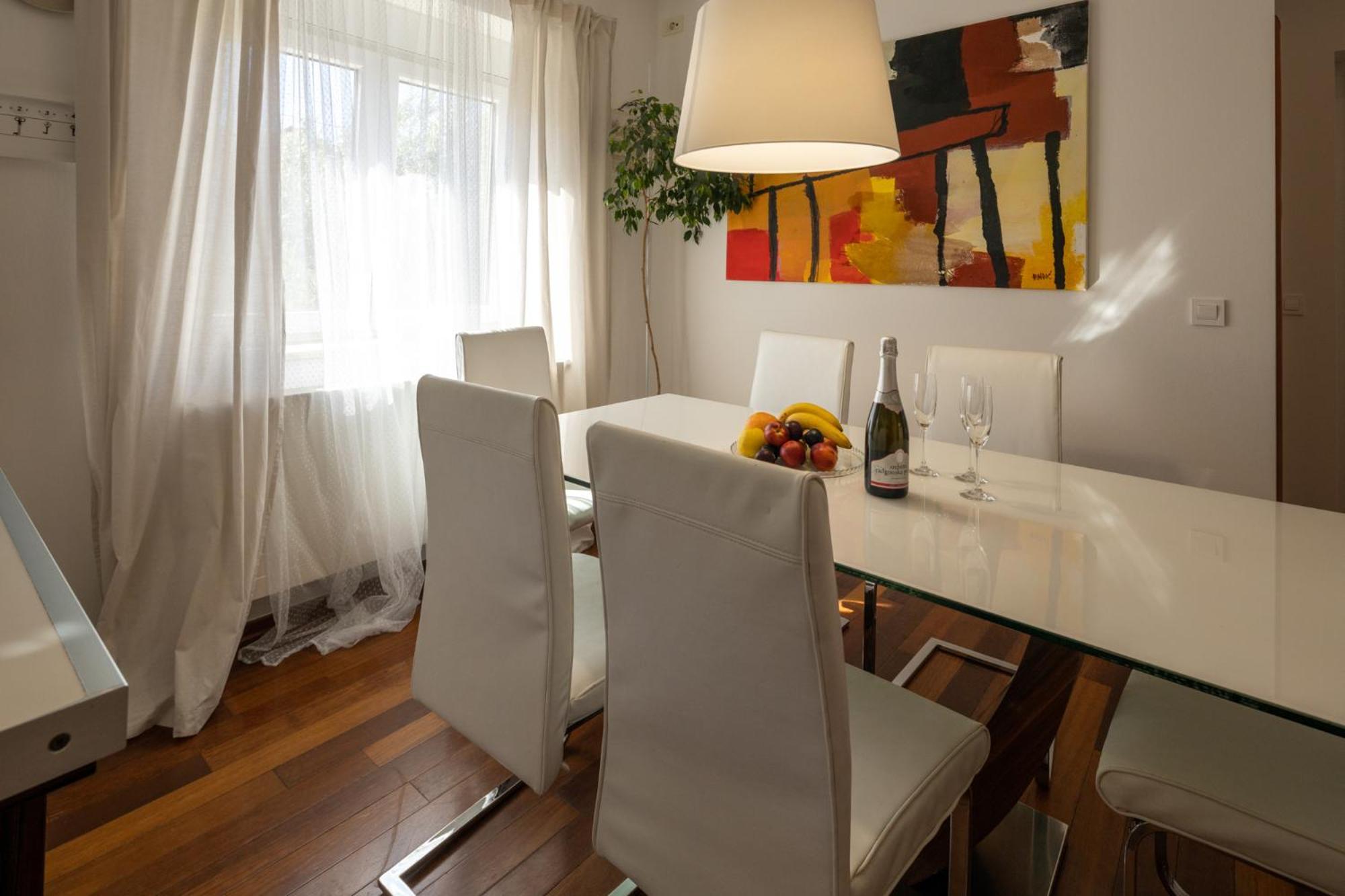 Lumaja Luxury Apartman بيوغْغاد نا موغو المظهر الخارجي الصورة