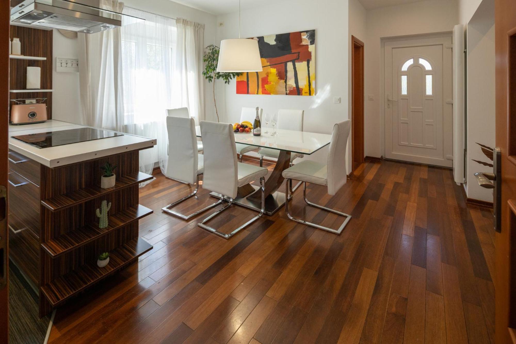 Lumaja Luxury Apartman بيوغْغاد نا موغو المظهر الخارجي الصورة
