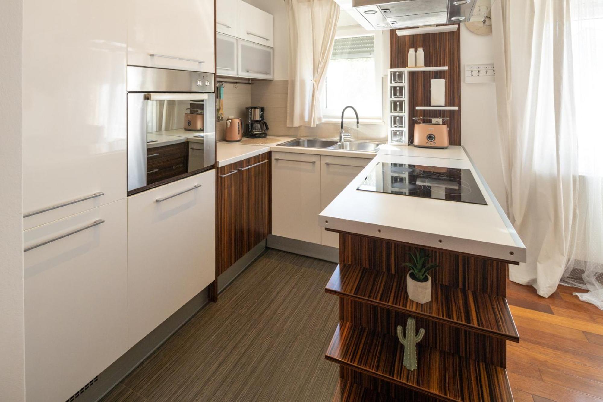 Lumaja Luxury Apartman بيوغْغاد نا موغو المظهر الخارجي الصورة